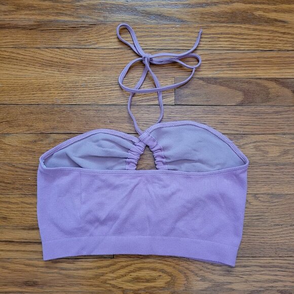 NWT URBAN OUTFITTERS | Cozy Up Seamless Convertible Bra Halter Top | Sz. M/L - Picture 8 of 9